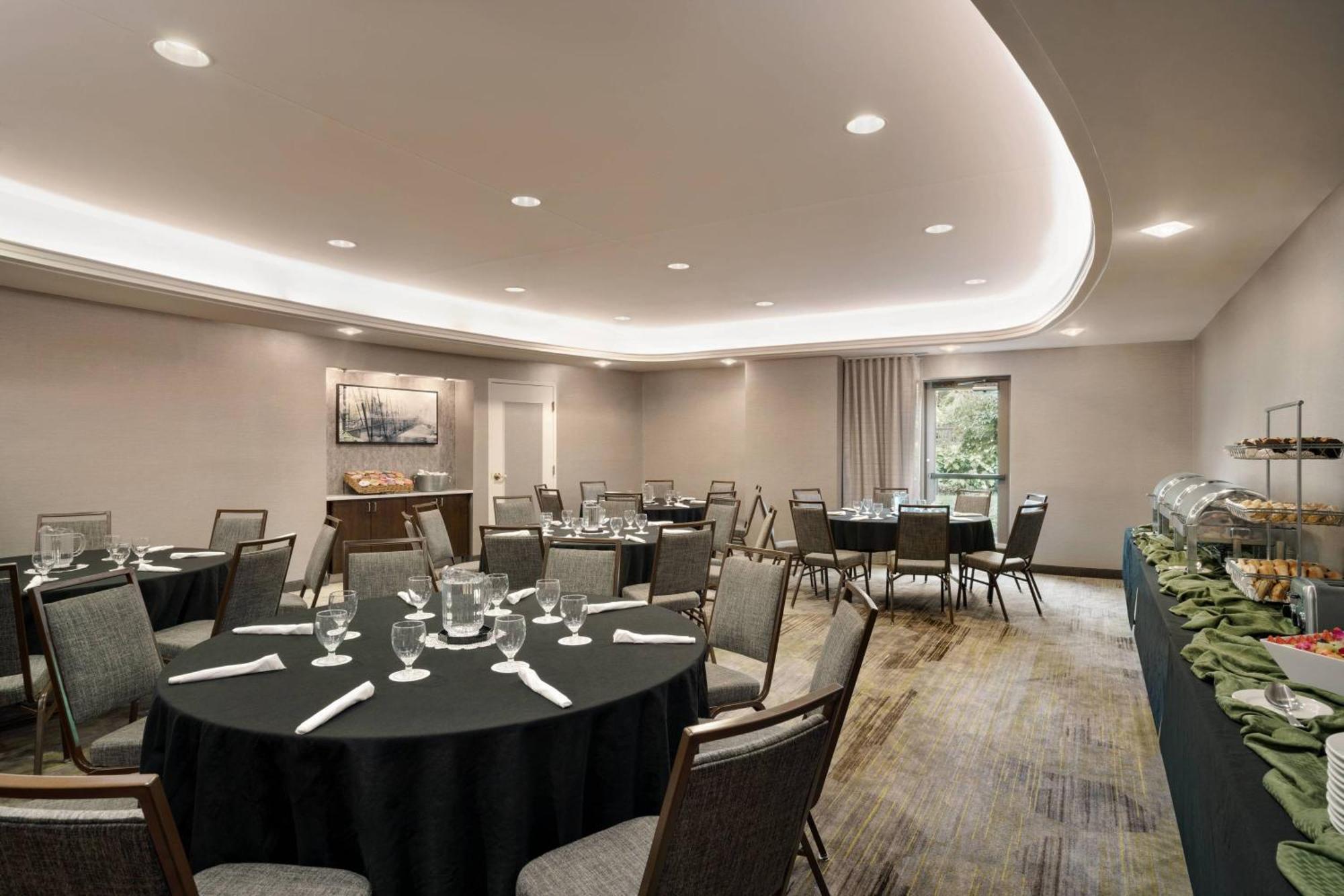Courtyard By Marriott Middletown Goshen Exterior foto