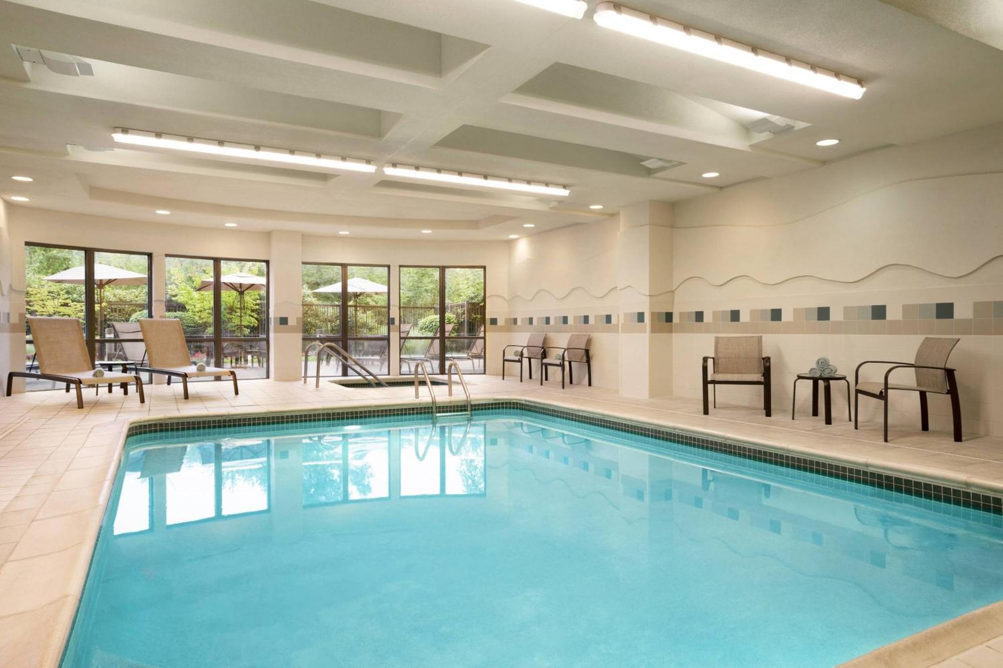 Courtyard By Marriott Middletown Goshen Exterior foto