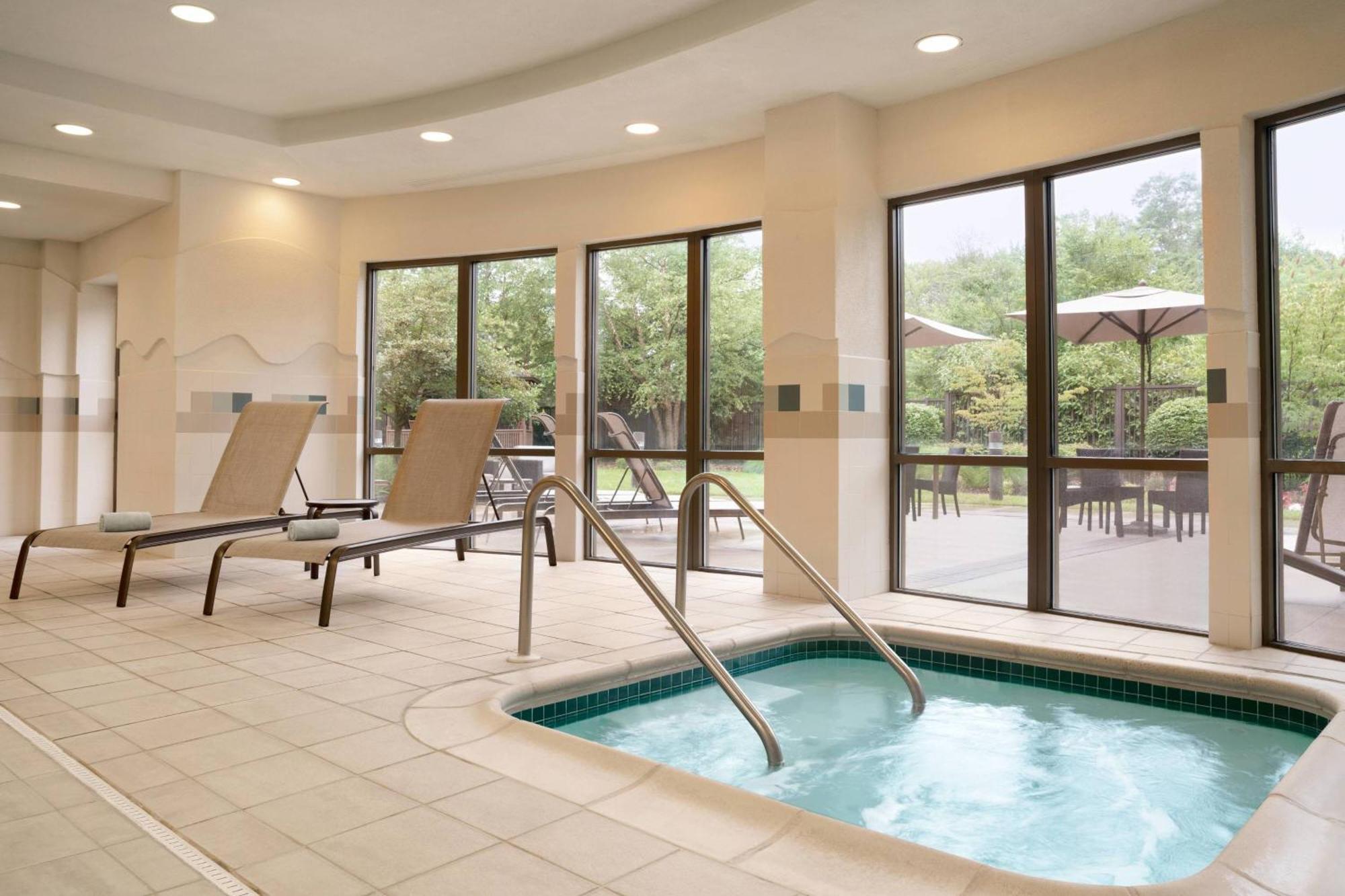 Courtyard By Marriott Middletown Goshen Exterior foto