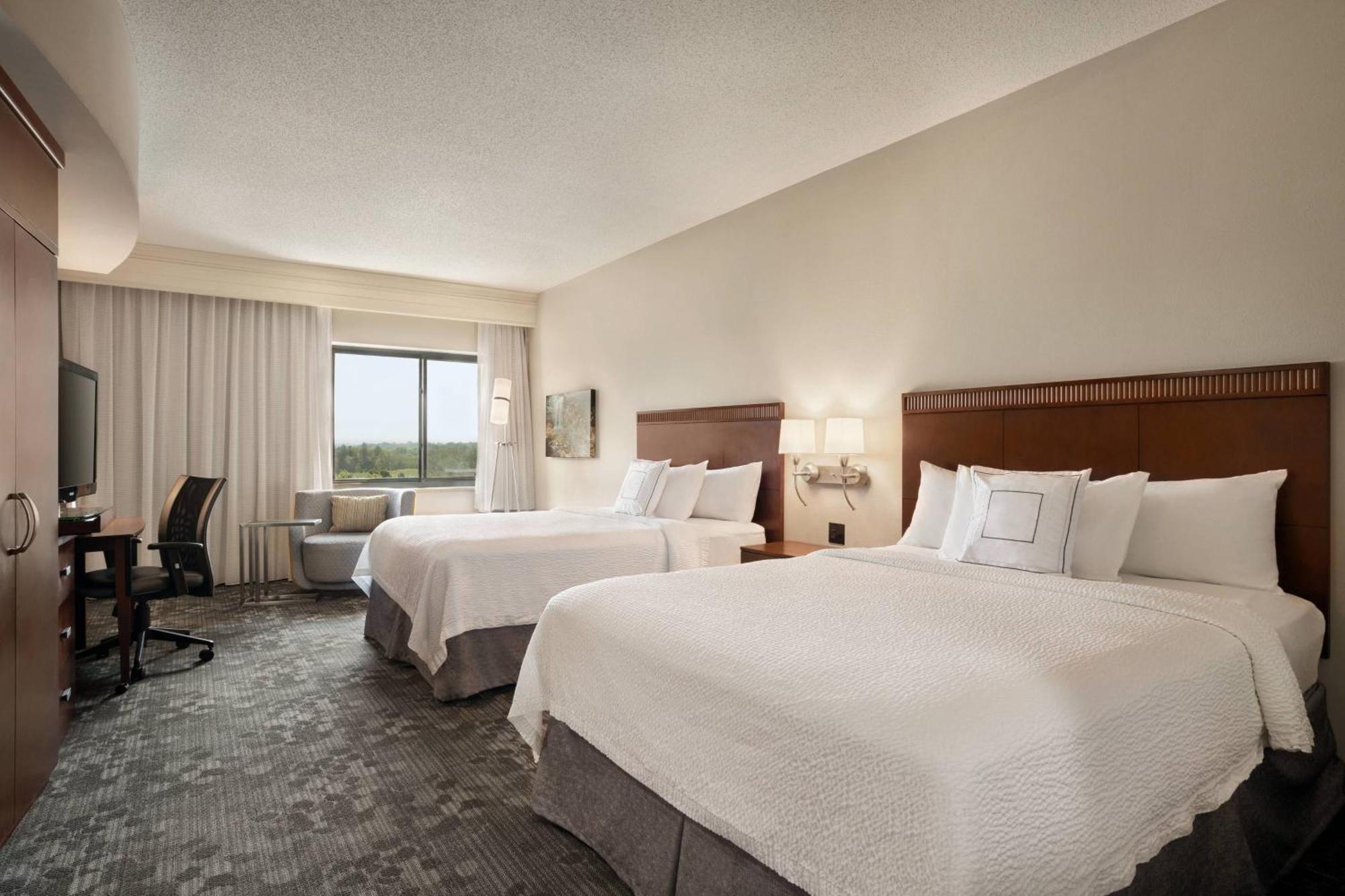 Courtyard By Marriott Middletown Goshen Exterior foto