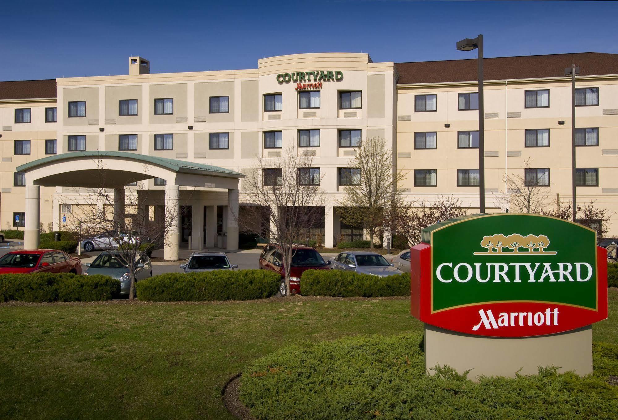 Courtyard By Marriott Middletown Goshen Exterior foto